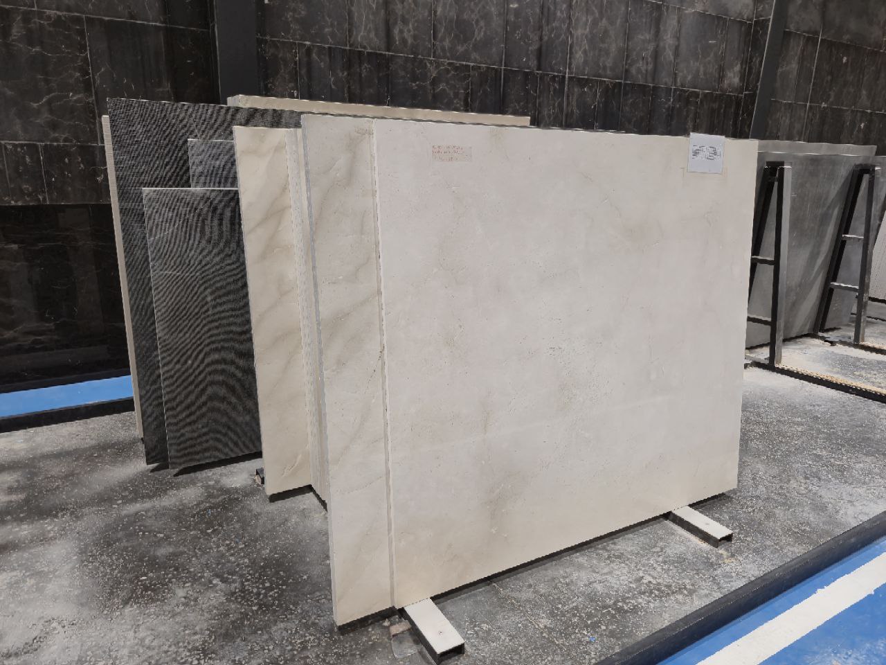 دهبید اقبالی